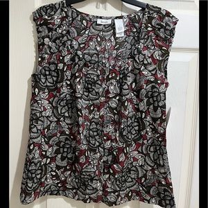 Liz&Co. Sleeveless Pleated Burgundy/Beige/Brown/Black Top in Size Medium